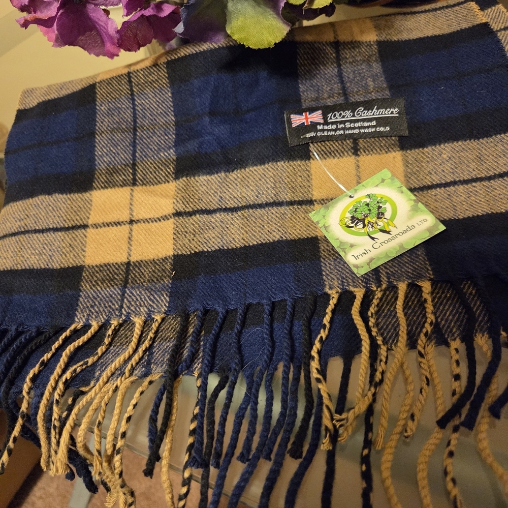 Irish Crossroads Cashmere Blue and Tan Plaid Fringed Scarf NWT